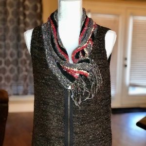 BKE Zipper Vest with Scarf Medium